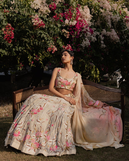 Aabo Taab Lehenga